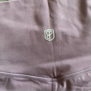 Born Primitive Inspire Leggings in Discontinued color Lilac